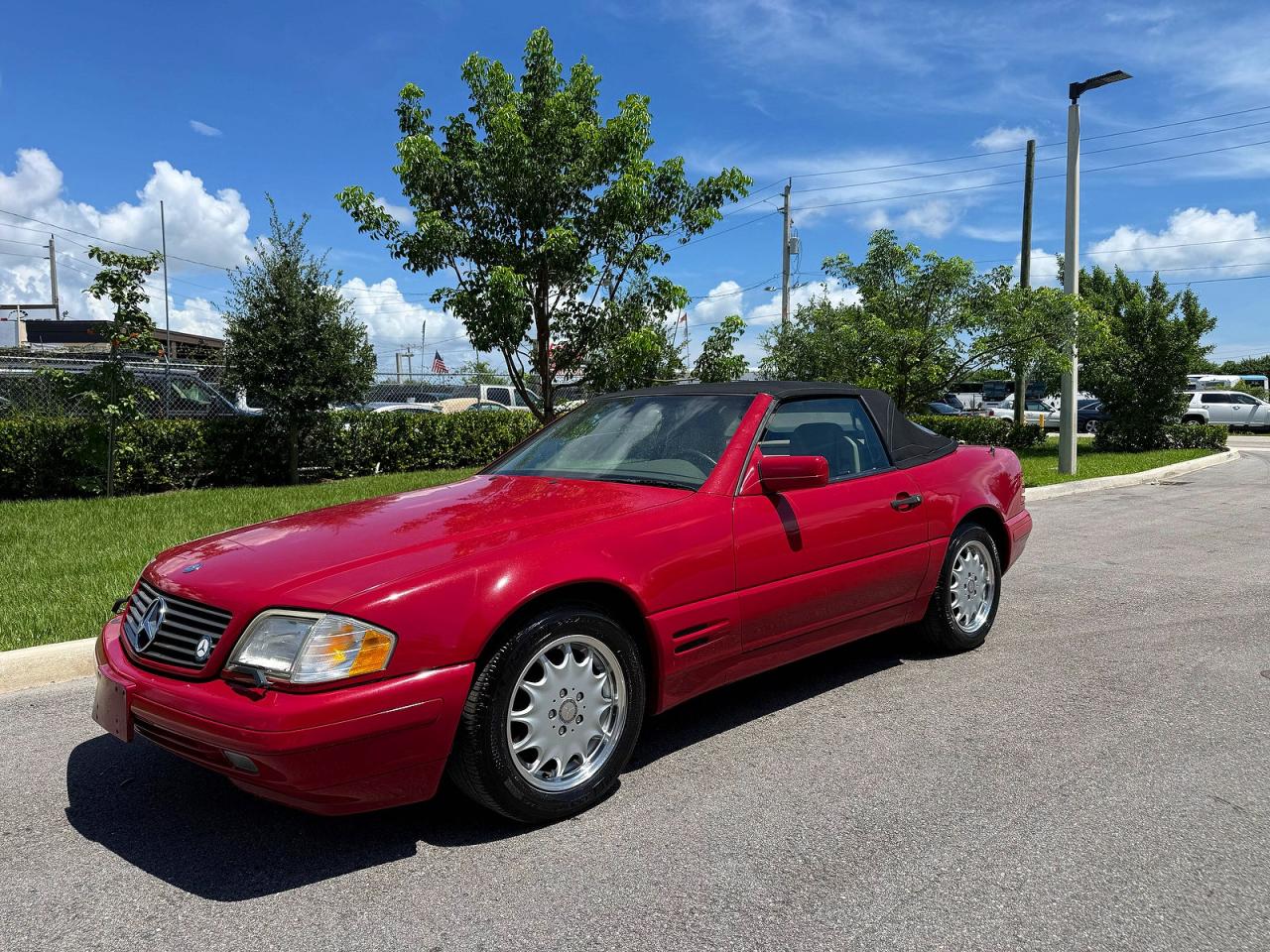 1997 Mercedes-benz Sl 500 Red vin: WDBFA67F5VF144926