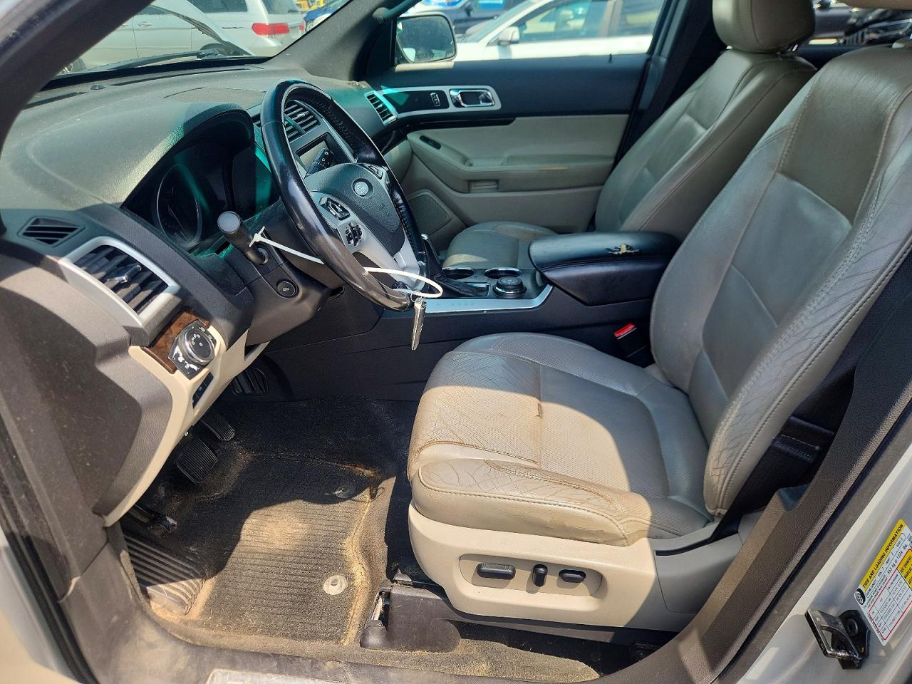 2012 Ford Explorer Limited Серебряный vin: 1FMHK8F81CGA07023