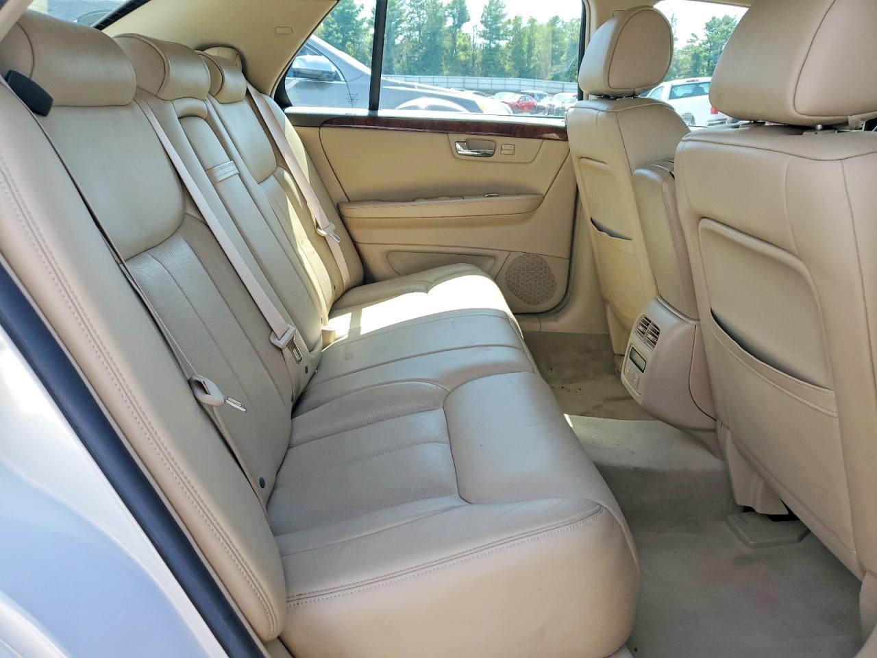 2006 Cadillac Dts Белый vin: 1G6KD57Y96U125489