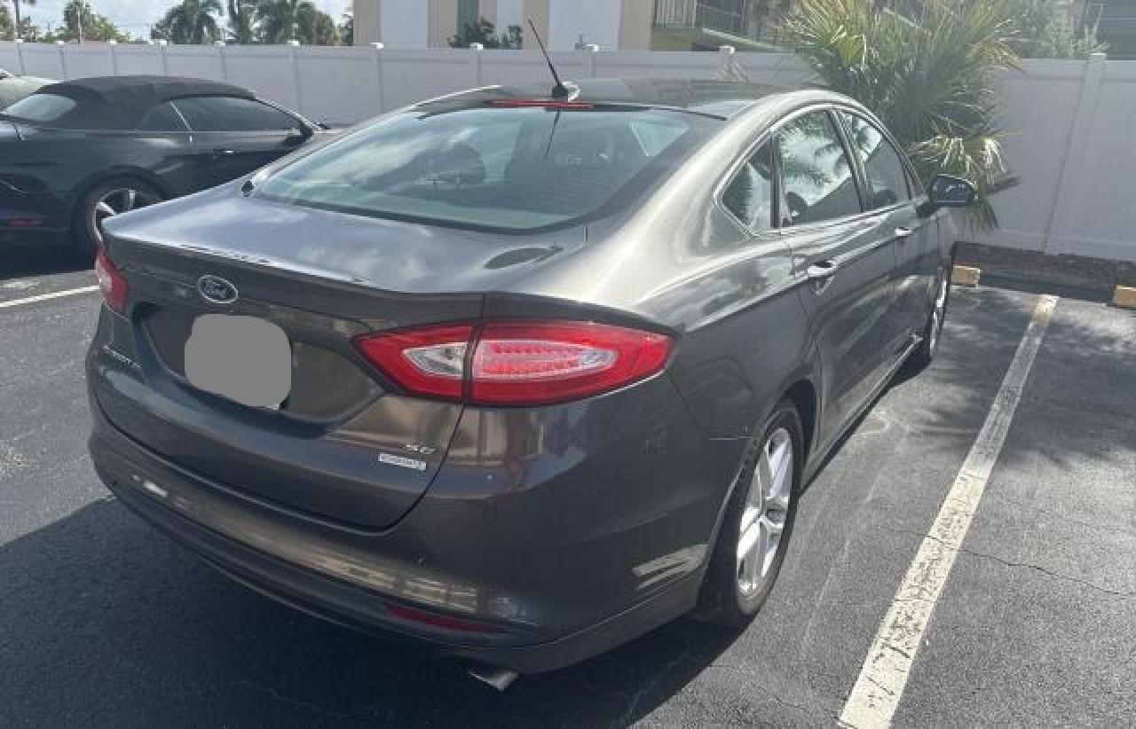 2016 Ford Fusion Se Серый vin: 1FA6P0HD2G5100603