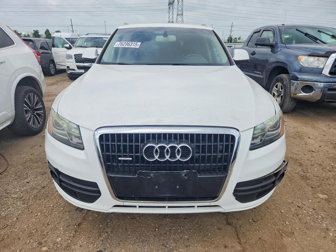 2009 Audi Q5 3.2 White vin: WA1KK78RX9A024595