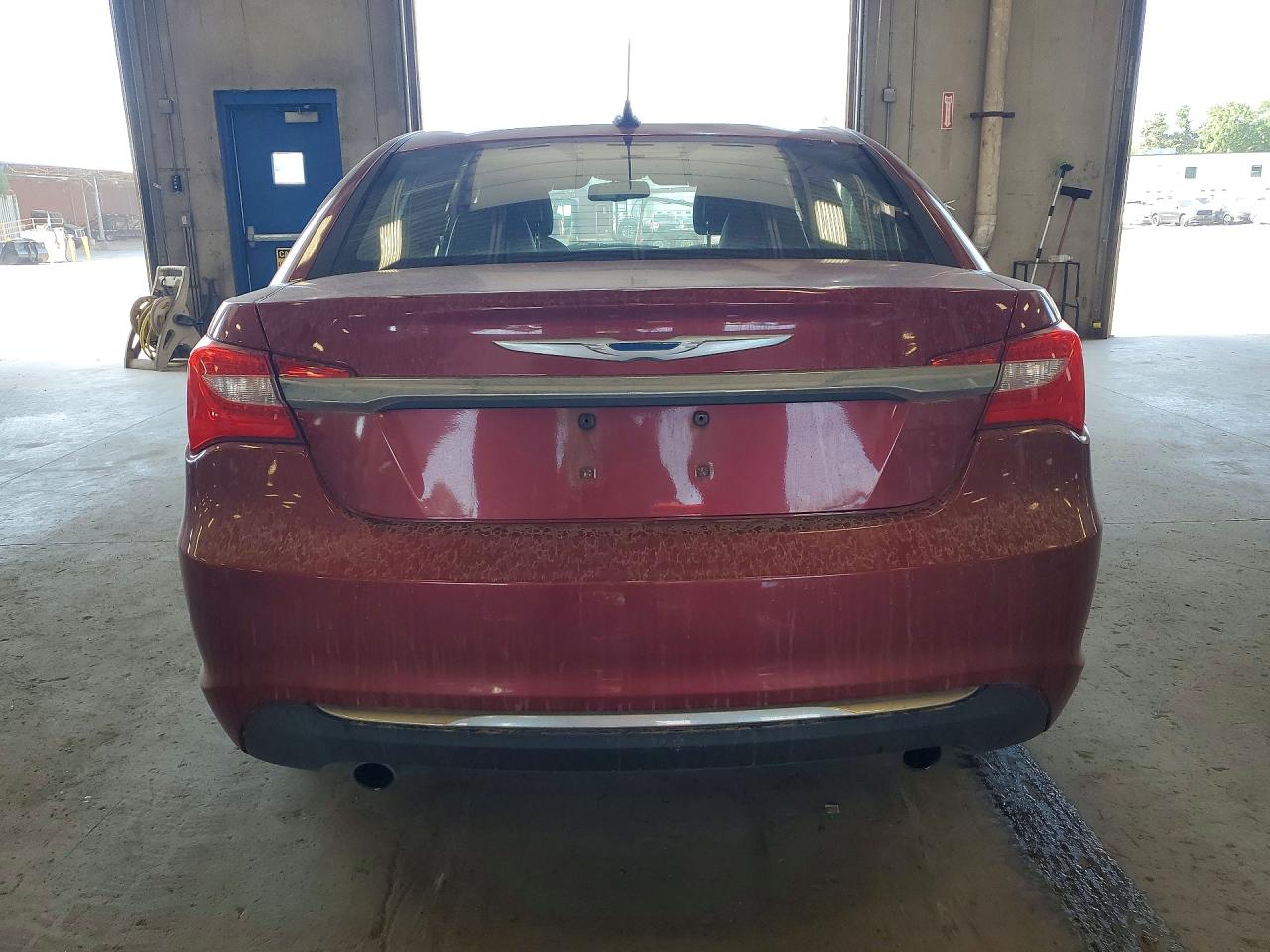 2011 Chrysler 200 Limited Красный vin: 1C3BC2FG3BN581777