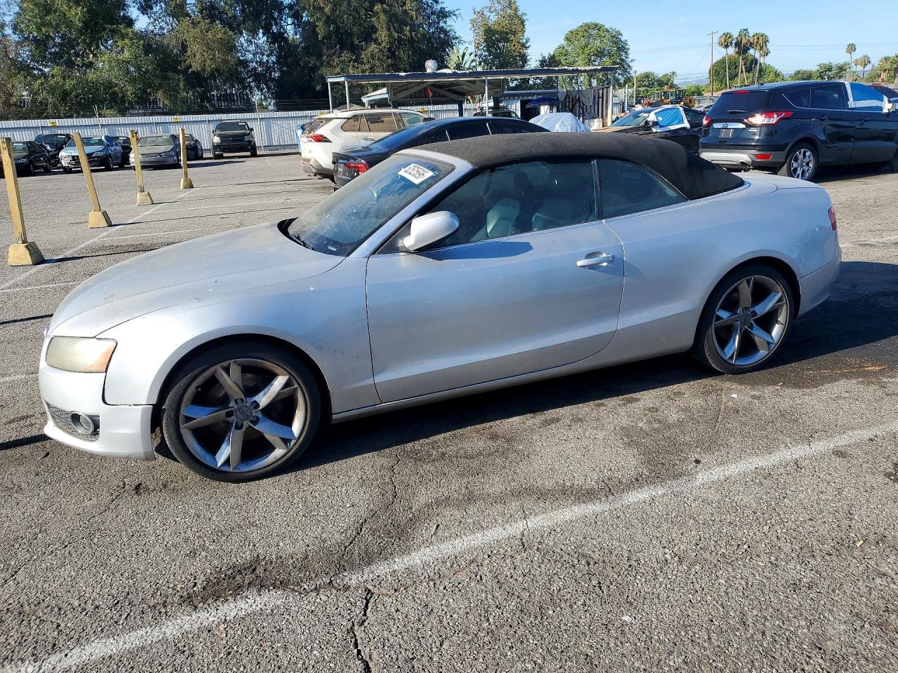 2011 Audi A5 Premium Plus Silver vin: WAUJFAFH3BN006495