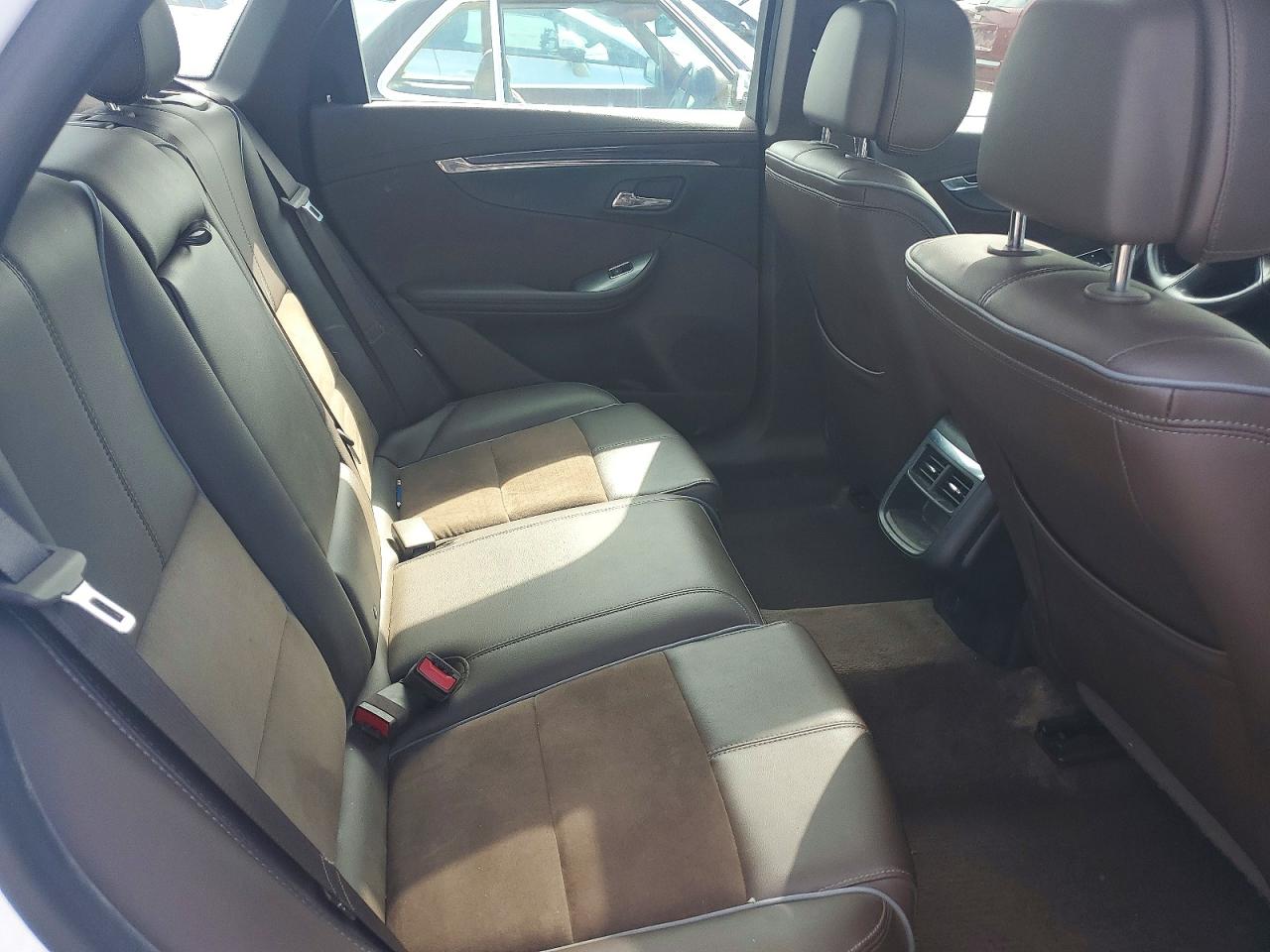 2014 Chevrolet Impala Lt White vin: 1G1115SL2EU144034
