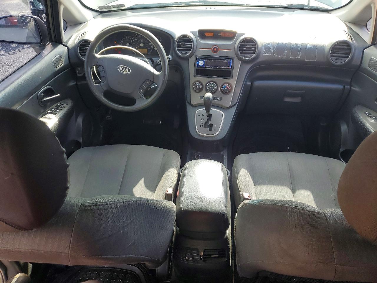 2009 Kia Rondo Base Gray vin: KNAFG528X97228921