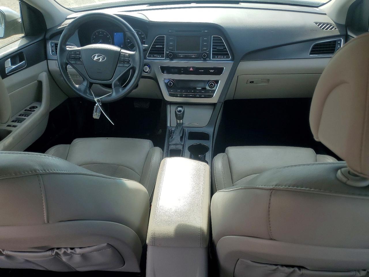 2015 Hyundai Sonata Sport Silver vin: 5NPE34AF3FH125707