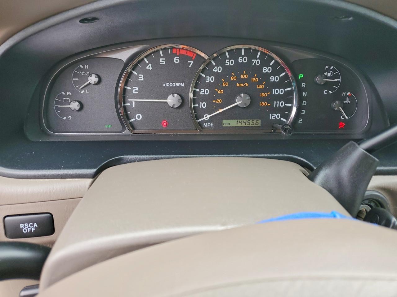 2006 Toyota Sequoia Sr5 Gold vin: 5TDBT44A26S264546