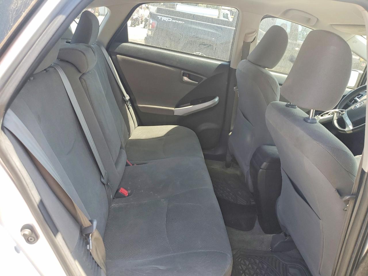 2012 Toyota Prius Three Silver vin: JTDKN3DU7C1506397