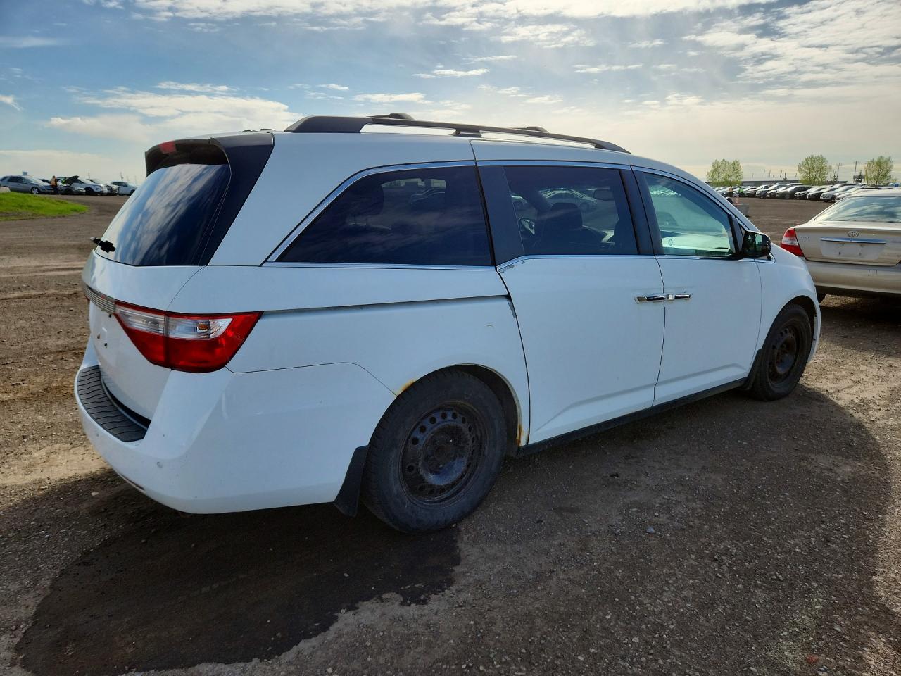 2011 Honda Odyssey Exl Белый vin: 5FNRL5H6XBB501065