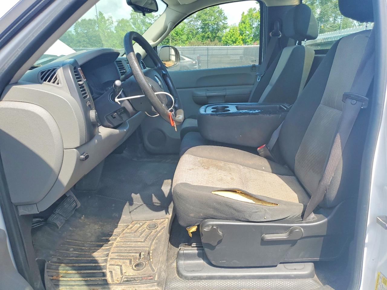 2008 Chevrolet Silverado C1500 White vin: 1GCEC14X28Z153920