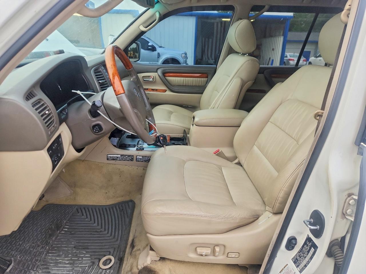 2007 Lexus Lx 470 White vin: JTJHT00W074020571
