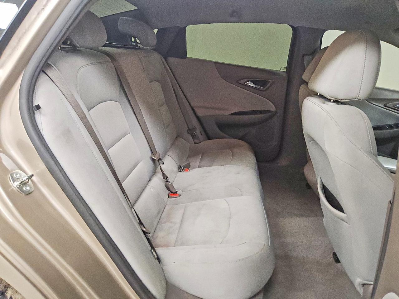 2024 Chevrolet Malibu Ls Золотой vin: 1G1ZB5ST1RF137828