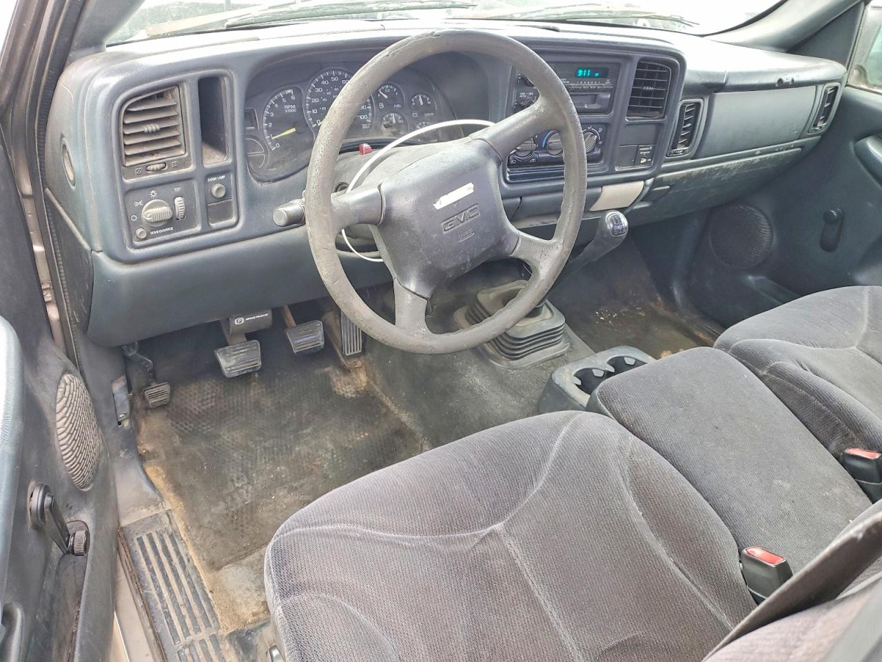 2000 Gmc New Sierra C1500 Two Tone vin: 1GTEC14W8YZ293915