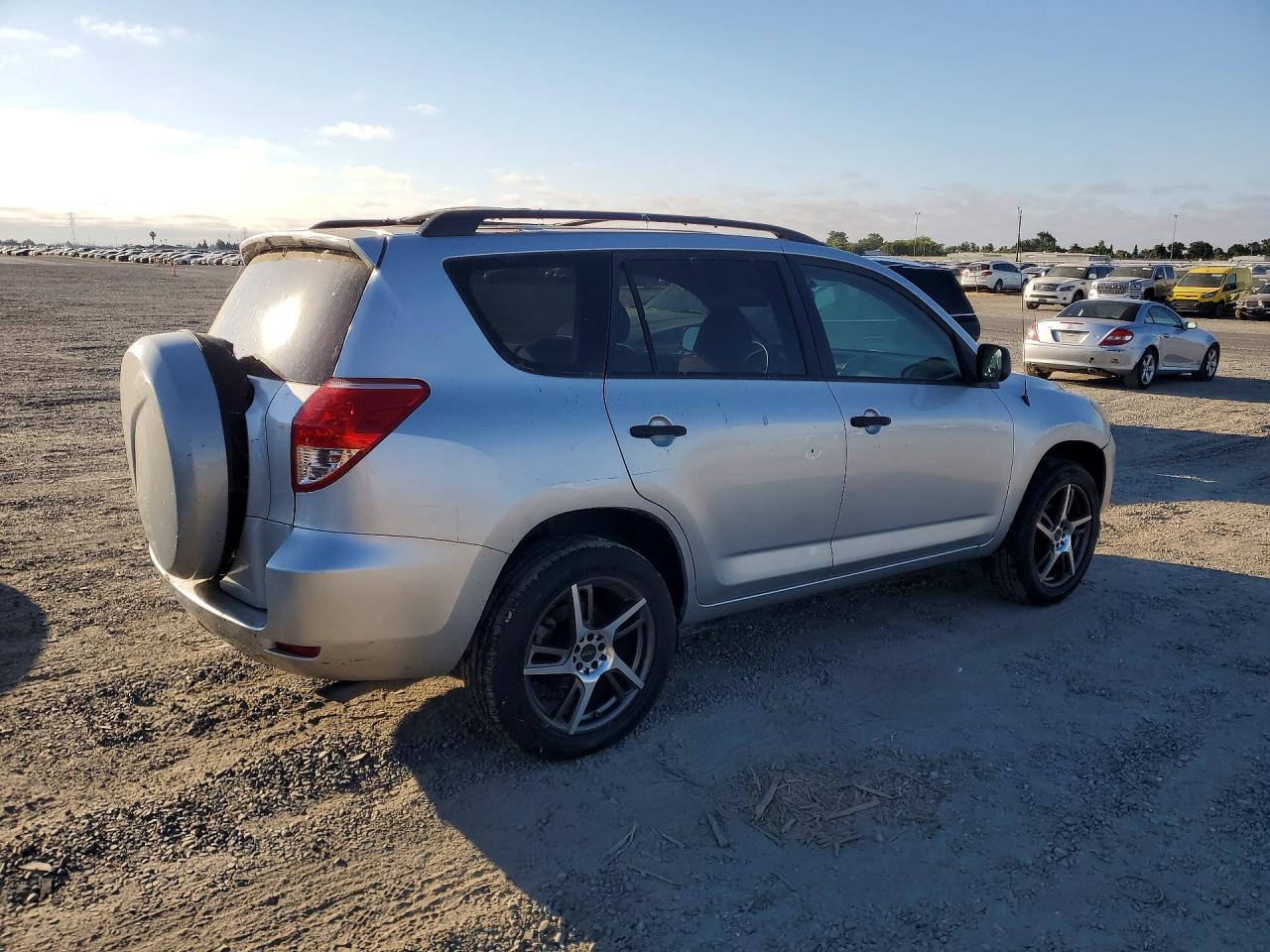 2007 Toyt Rav4 Silver vin: JTMZD33V975041776