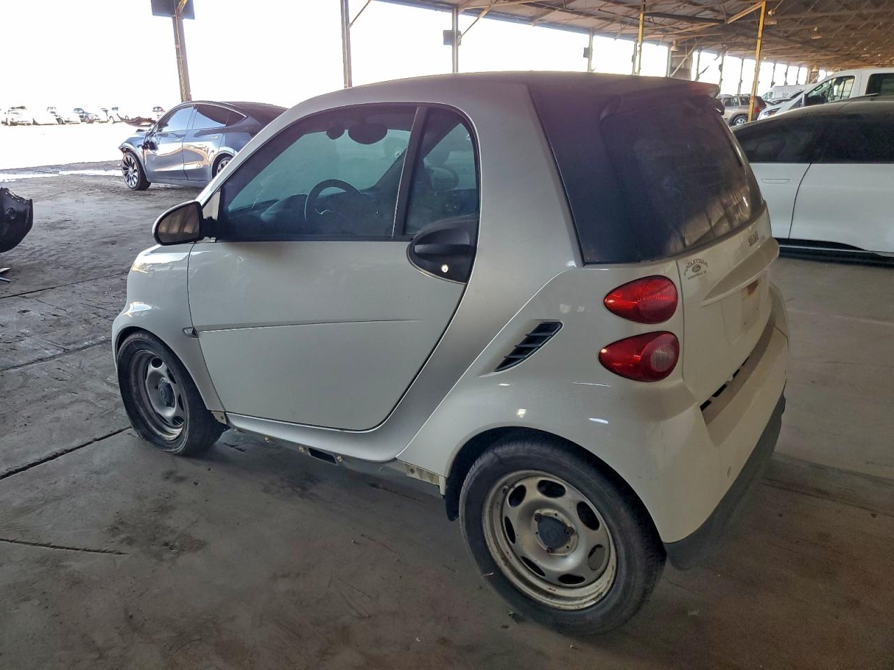 2014 Smart Fortwo Pure White vin: WMEEJ3BA7EK734190