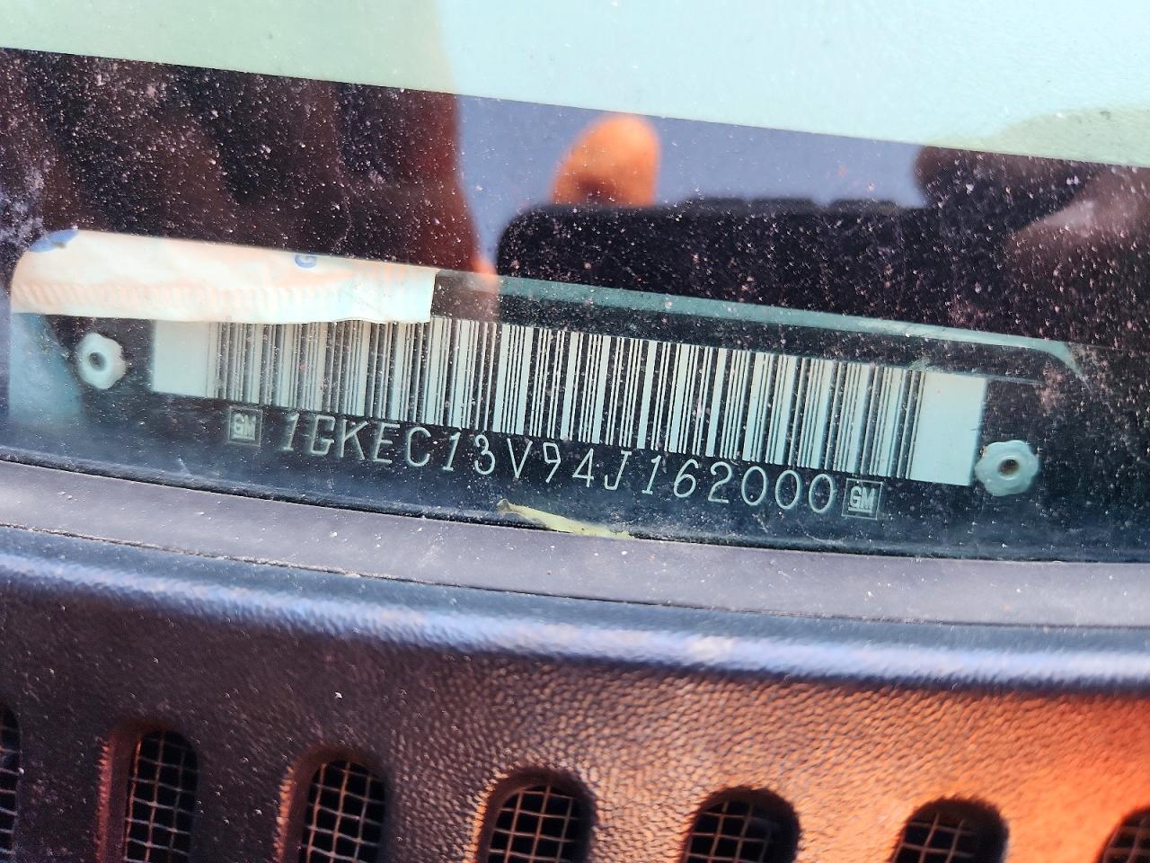2004 Gmc Yukon Двухцветный vin: 1GKEC13V94J162000