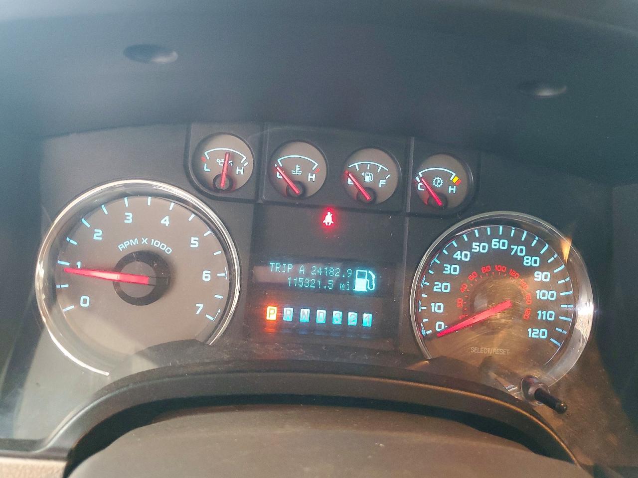2010 Ford F150 Super Cab White vin: 1FTEX1C85AFC53256