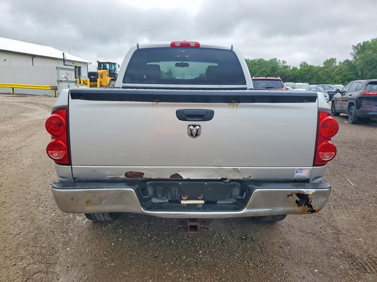 2007 Dodge Ram 1500 St Silver vin: 1D7HU18207S163545