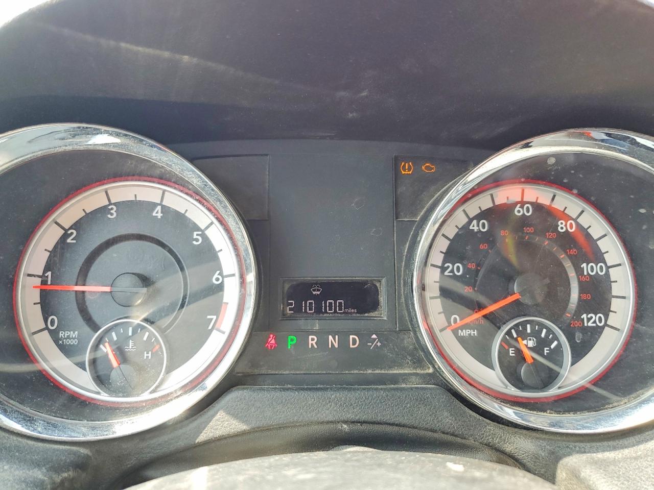 2012 Dodge Grand Caravan Se Красный vin: 2C4RDGBG2CR195012