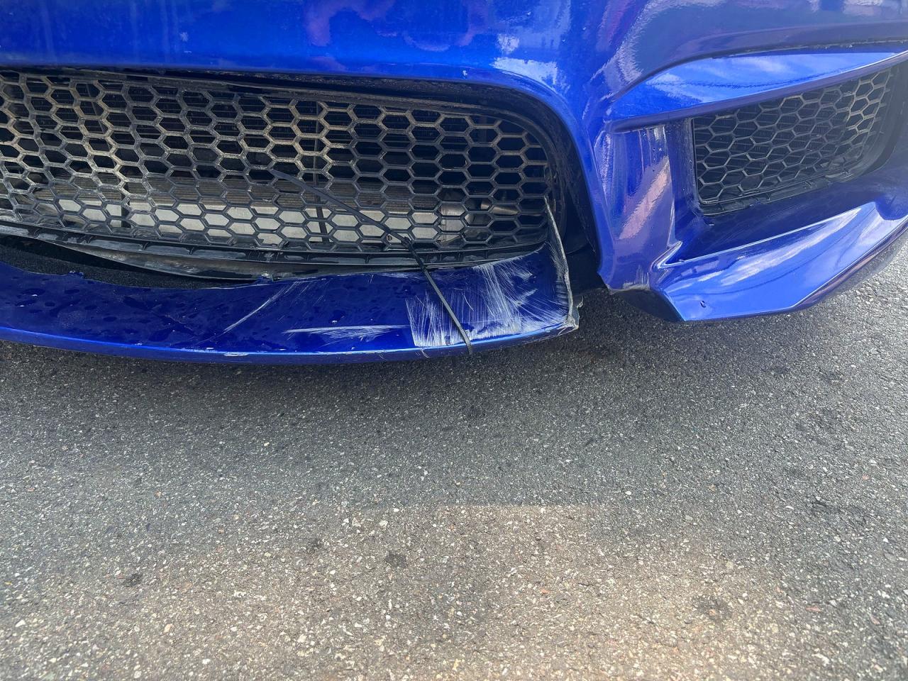 2013 Bmw M6 Blue vin: WBSLZ9C54DC985785
