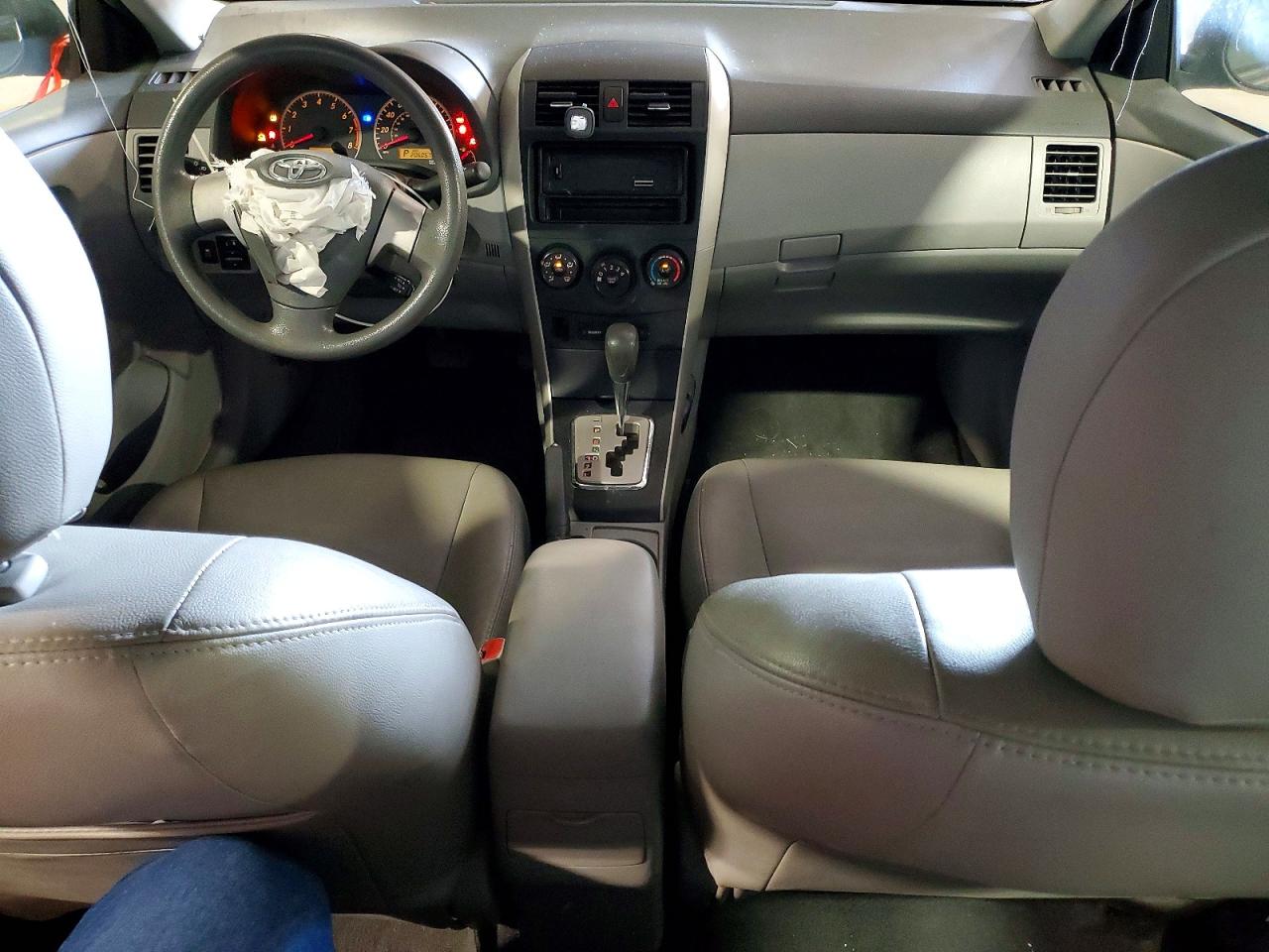 2010 Toyota Corolla Le Charcoal vin: 1NXBU4EE5AZ199447