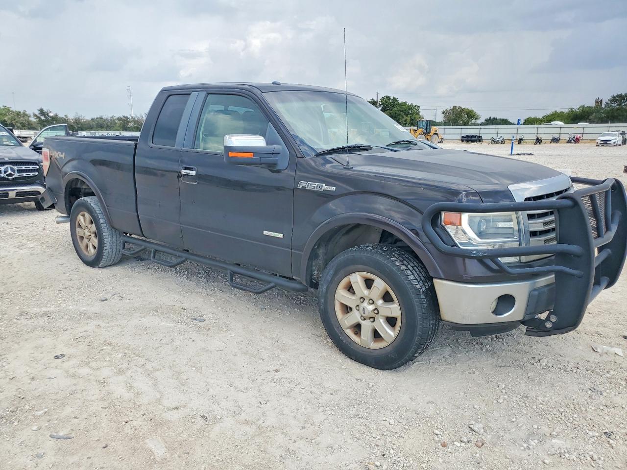 2013 Ford F150 Super Cab Черный vin: 1FTFX1ET4DFB98051