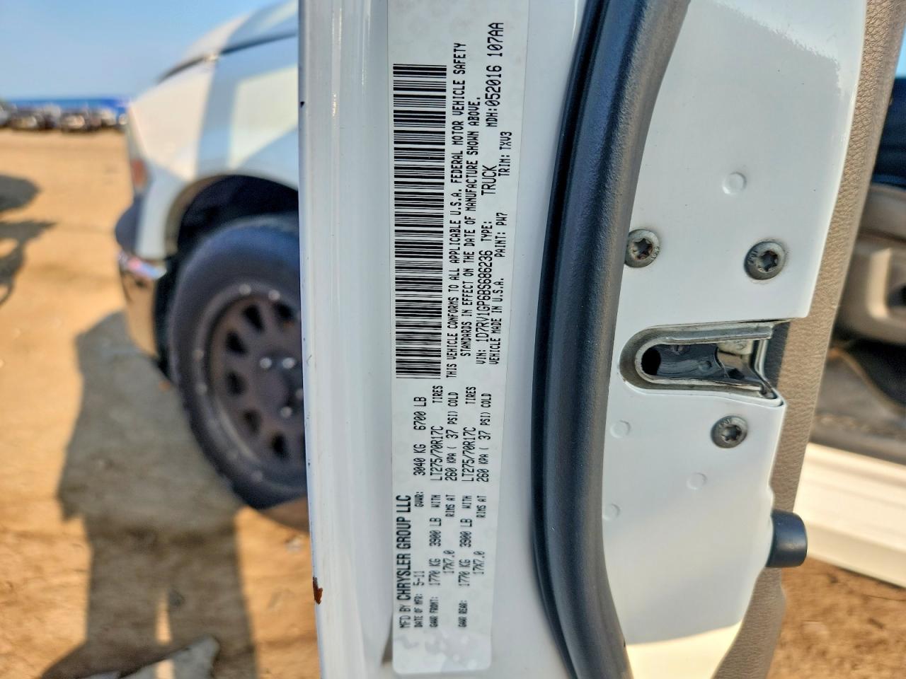 2011 Dodge Ram 1500 White vin: 1D7RV1GP6BS686236