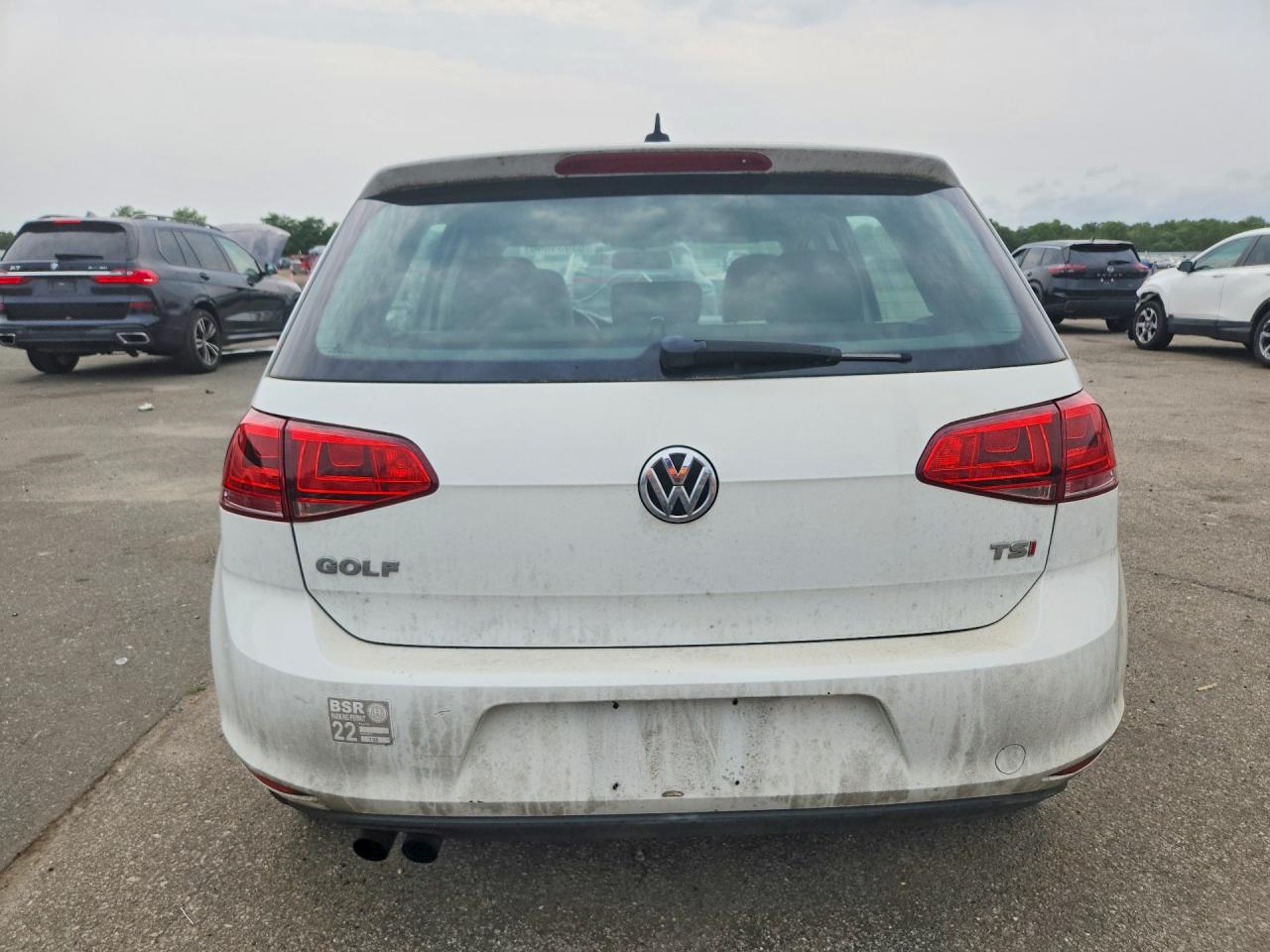 2015 Volkswagen Golf White vin: 3VW217AUXFM008836