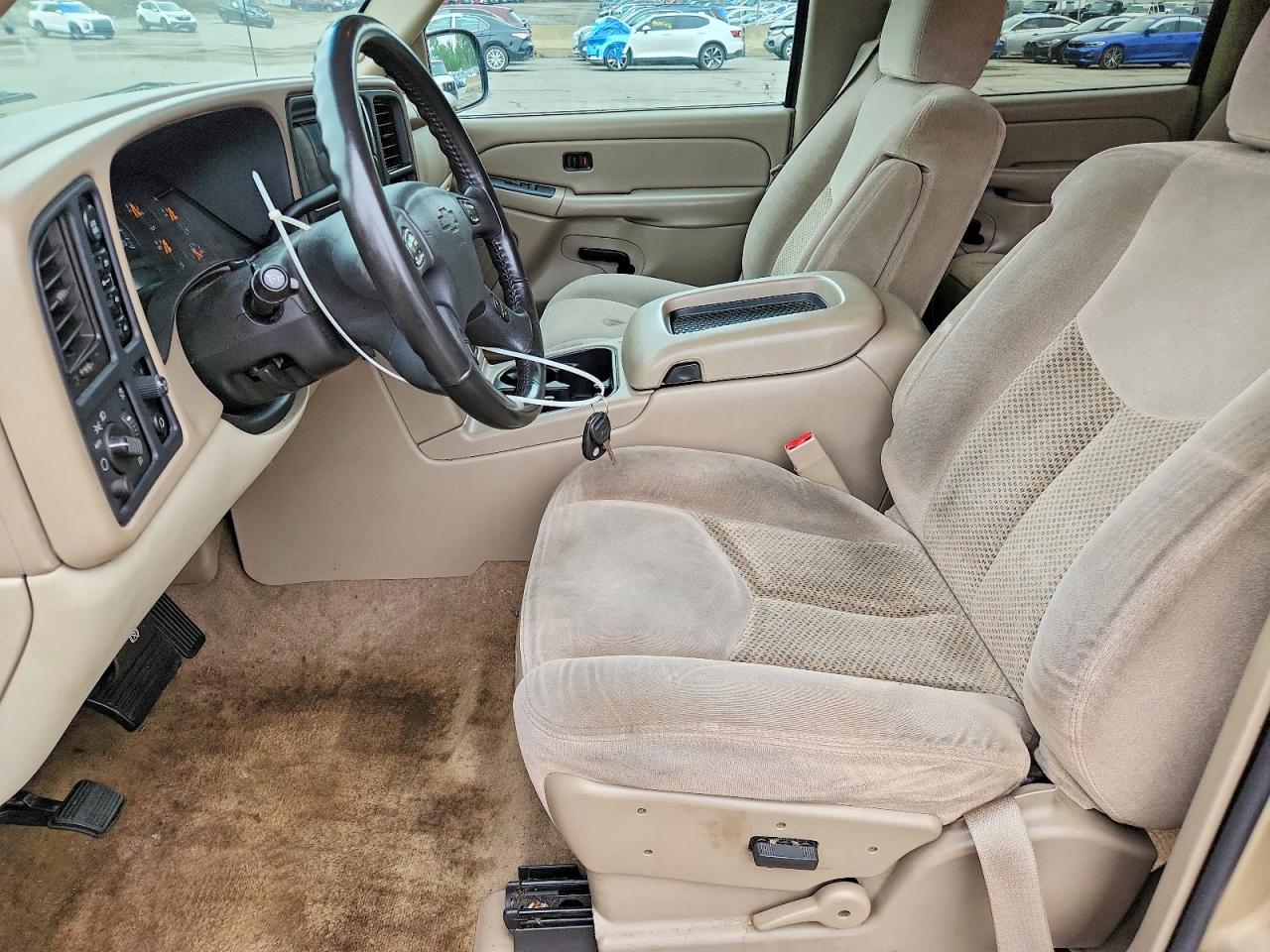 2005 Chevrolet Suburban K1500 Tan vin: 3GNFK16ZX5G167363