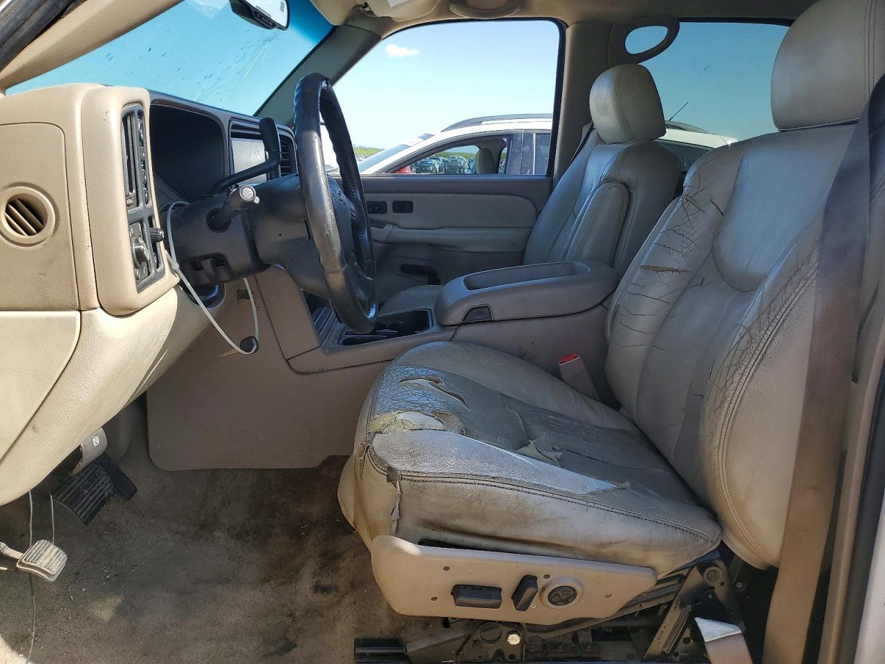 2003 Chevrolet Tahoe K1500 White vin: 1GNEK13Z03R135938