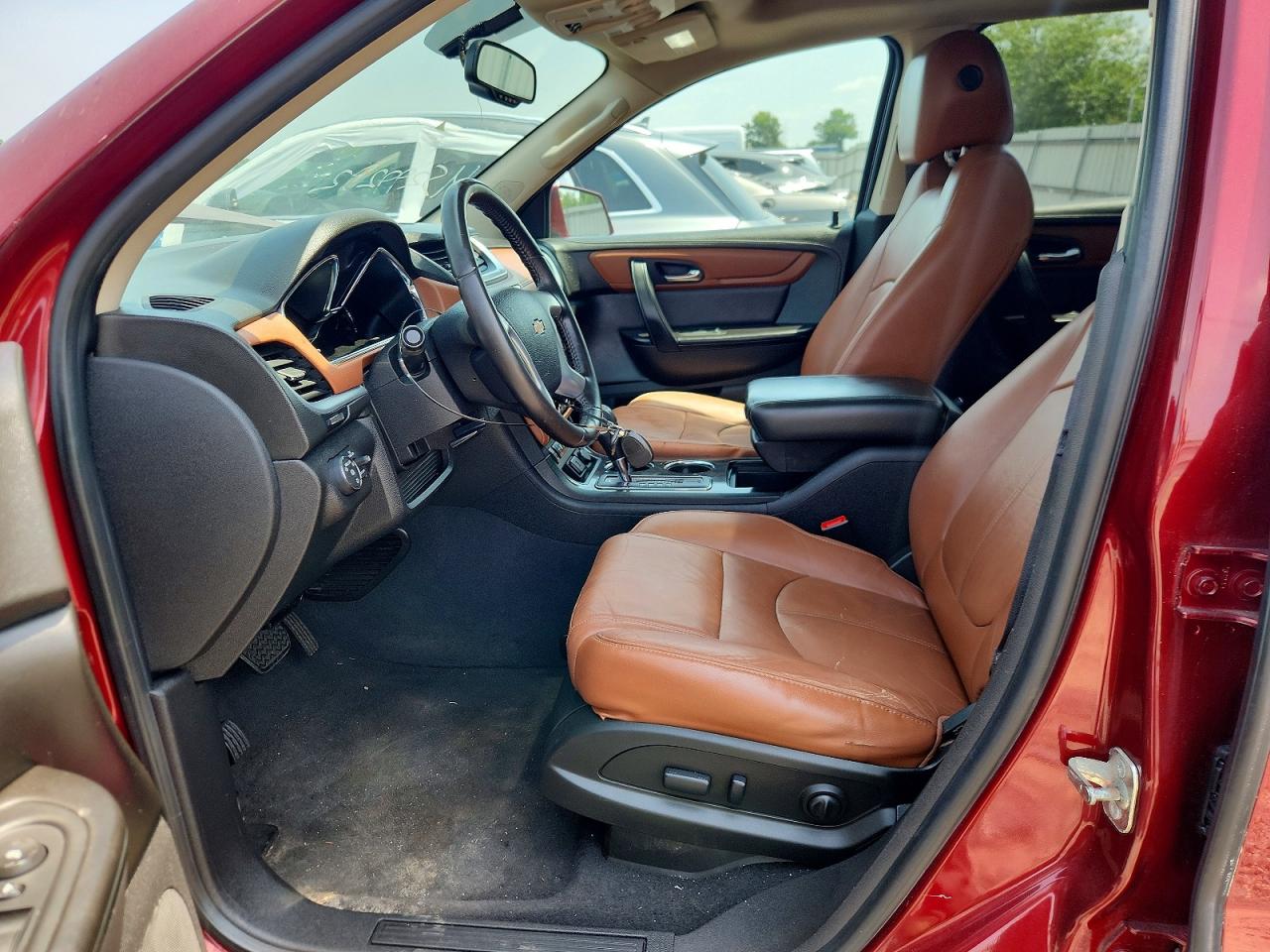 2015 Chevrolet Traverse Lt Maroon vin: 1GNKVHKD7FJ215247