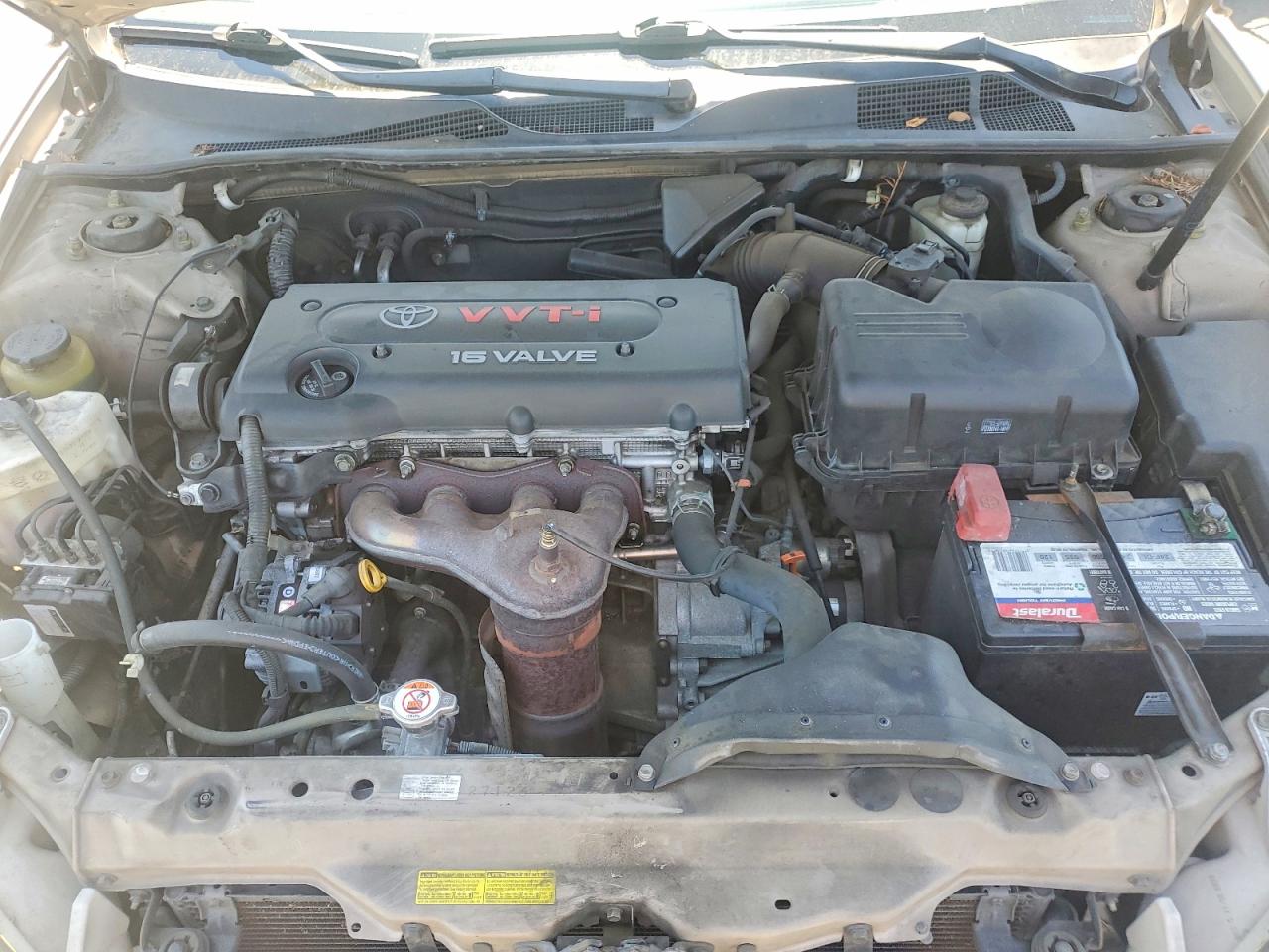 2005 Toyota Camry Le Золотой vin: 4T1BE32K05U065579