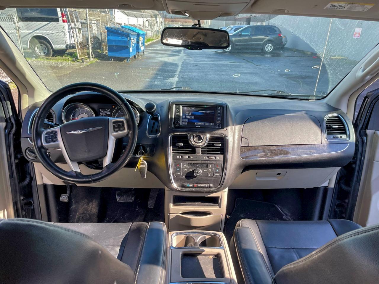 2014 Chrysler Town & Country Touring Blue vin: 2C4RC1BG7ER438140