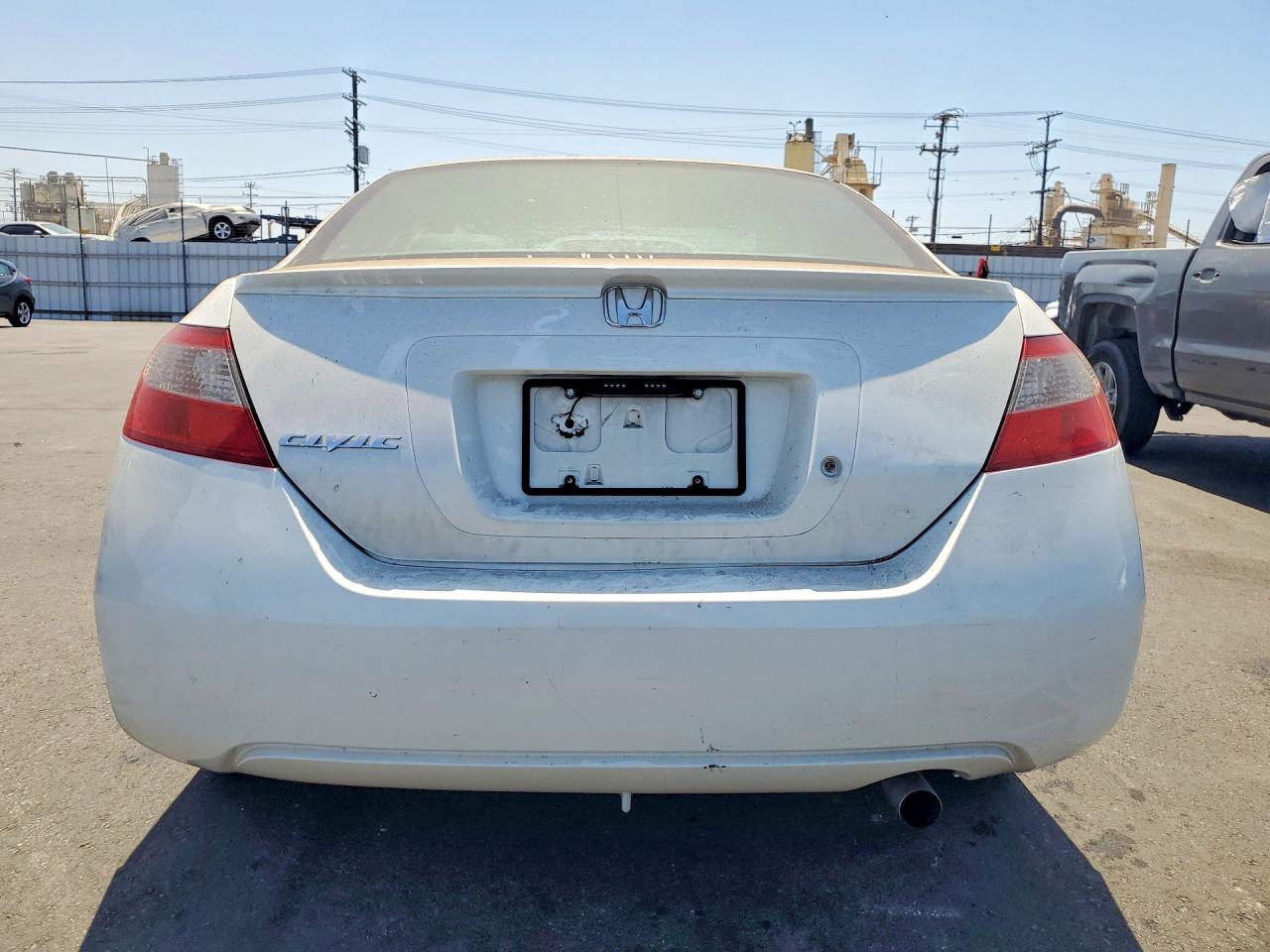2009 Honda Civic Lx White vin: 2HGFG12649H537896