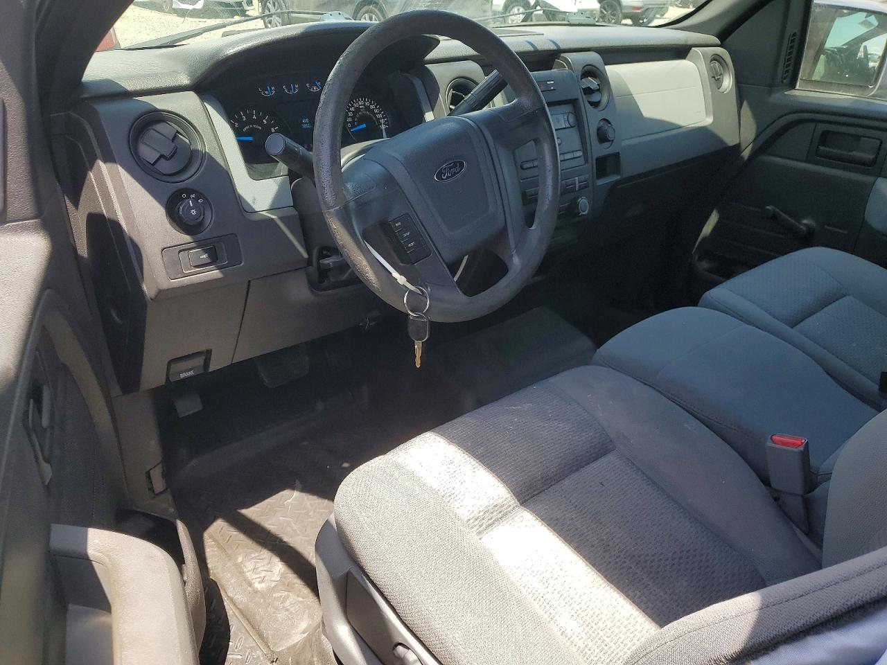 2014 Ford F150 Super Cab White vin: 1FTEX1CM1EFD11396