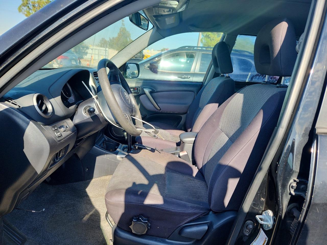 2005 Toyota Rav4 Base Черный vin: JTEGD20V950064826
