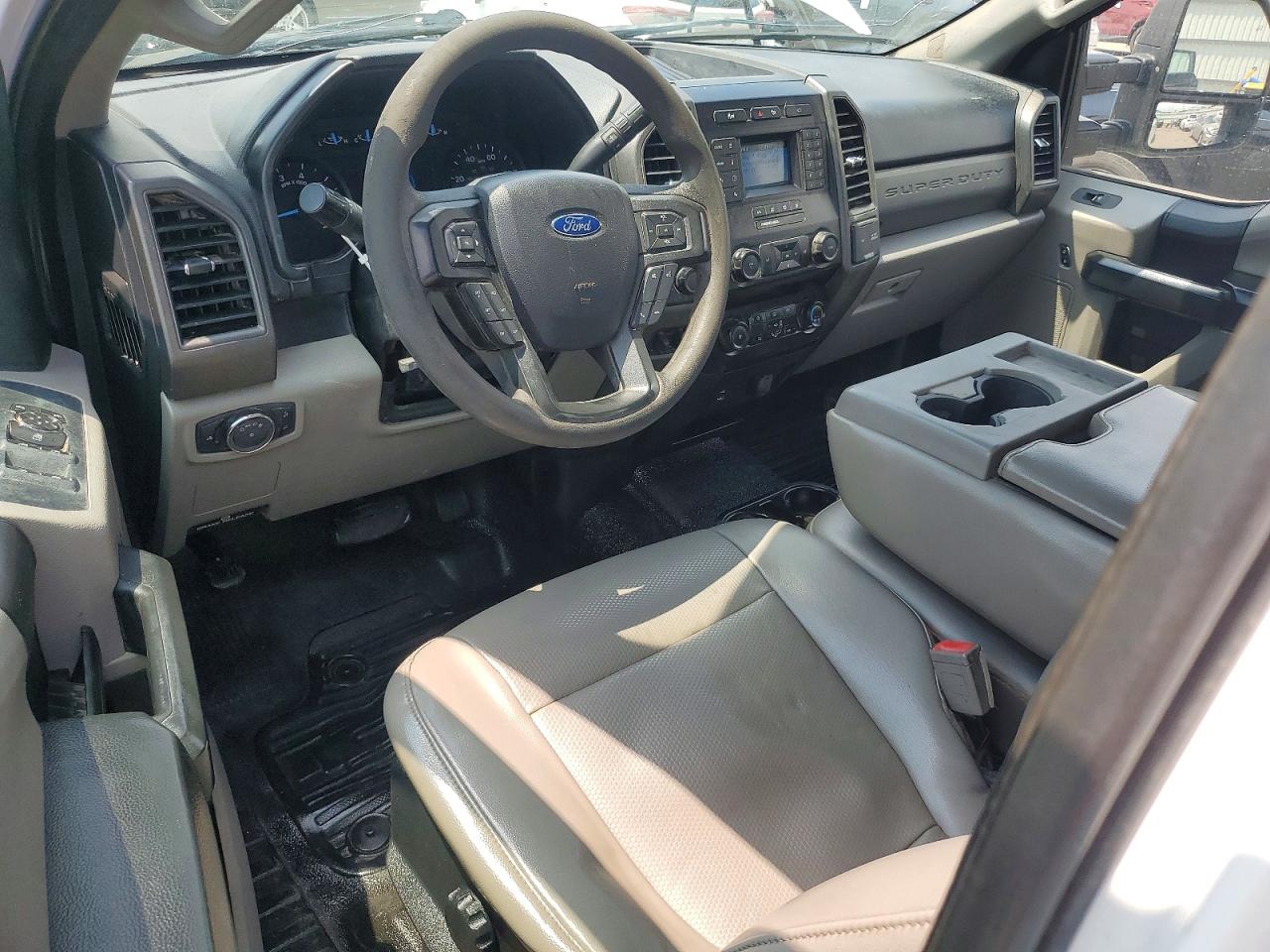 2020 Ford F250 Super Duty White vin: 1FT7X2B62LEC74508