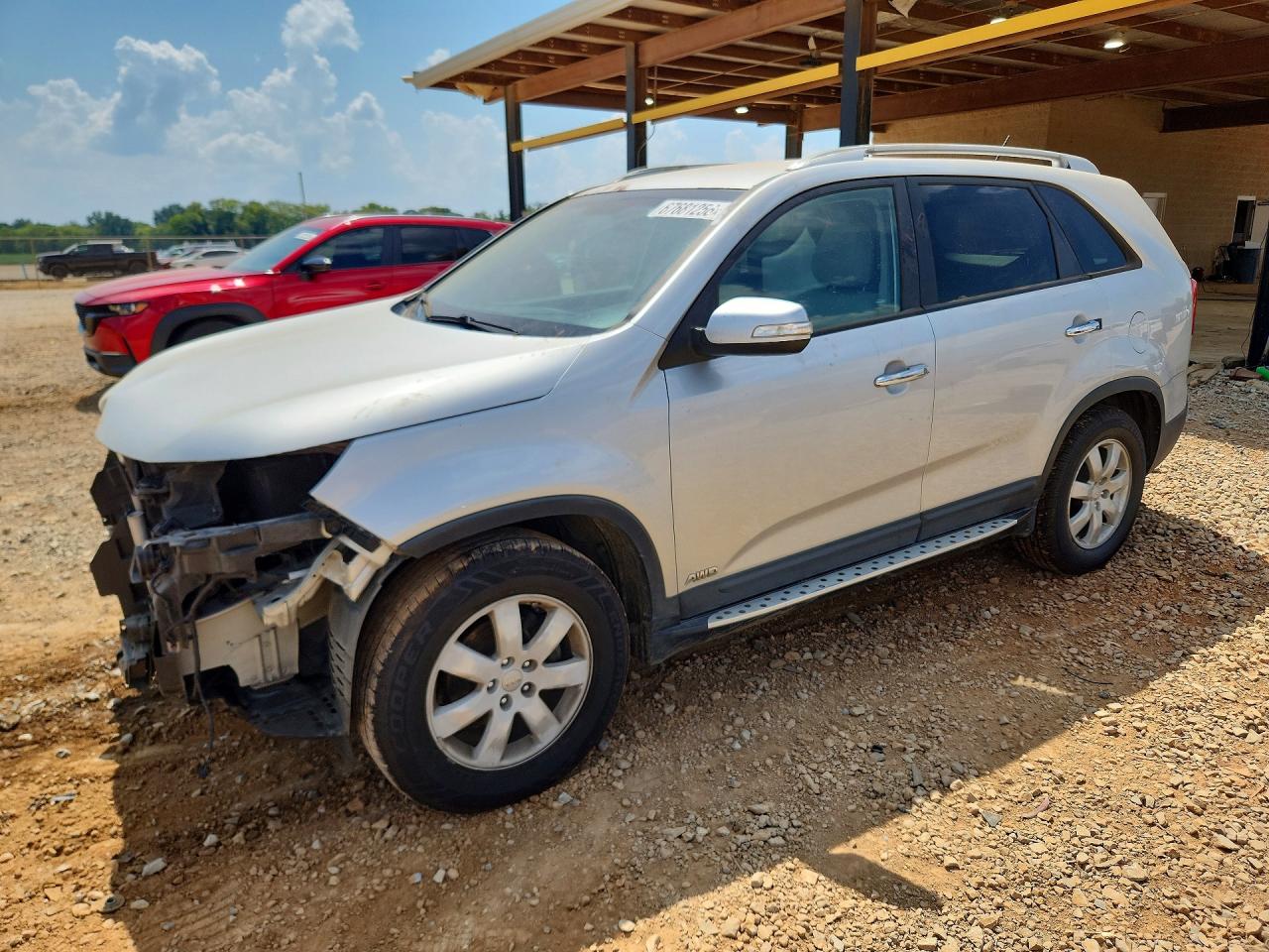 2013 Kia Sorento Lx Серебряный vin: 5XYKTDA66DG346970