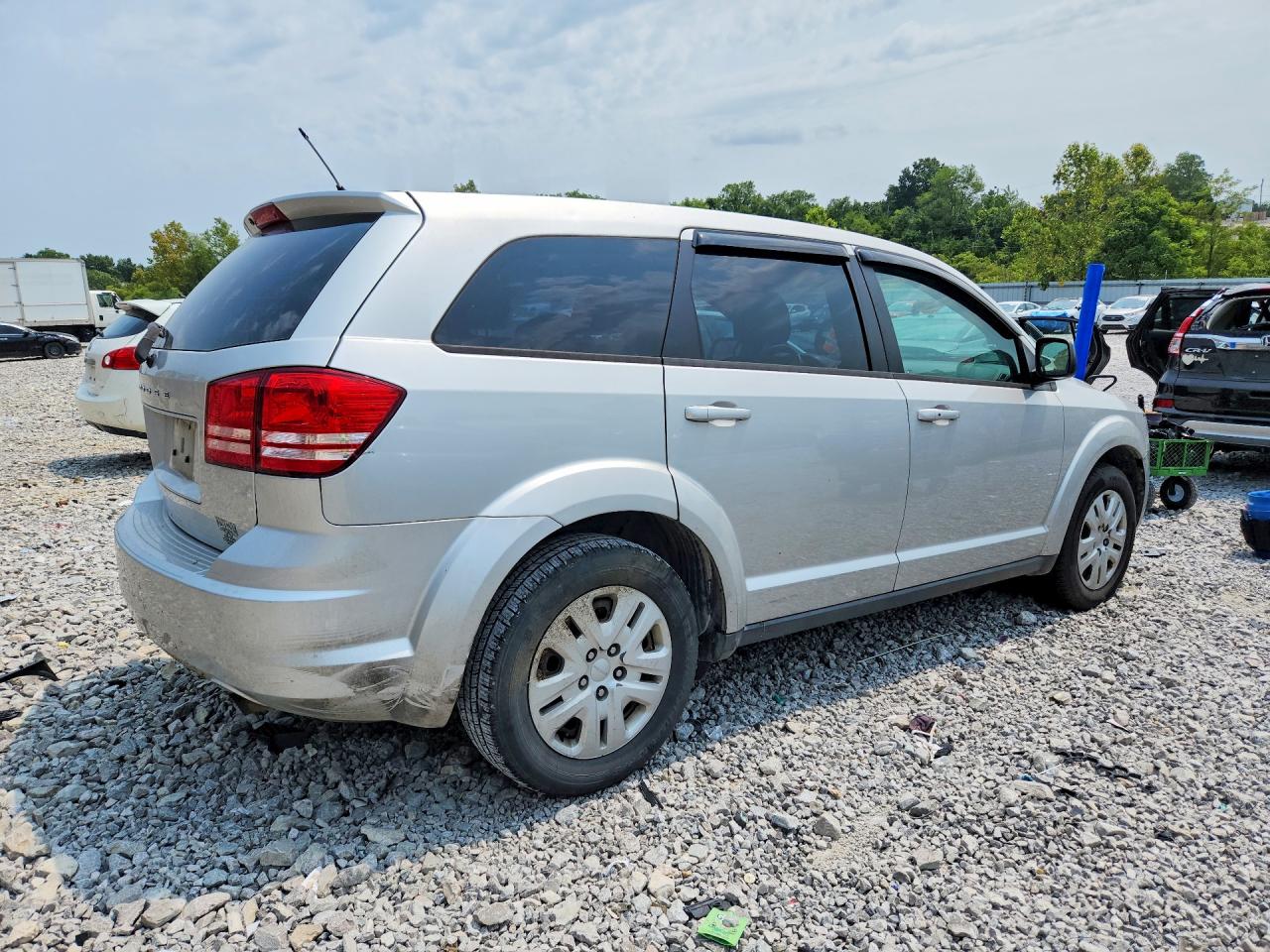 2013 Dodge Journey Se Silver vin: 3C4PDCAB2DT713656