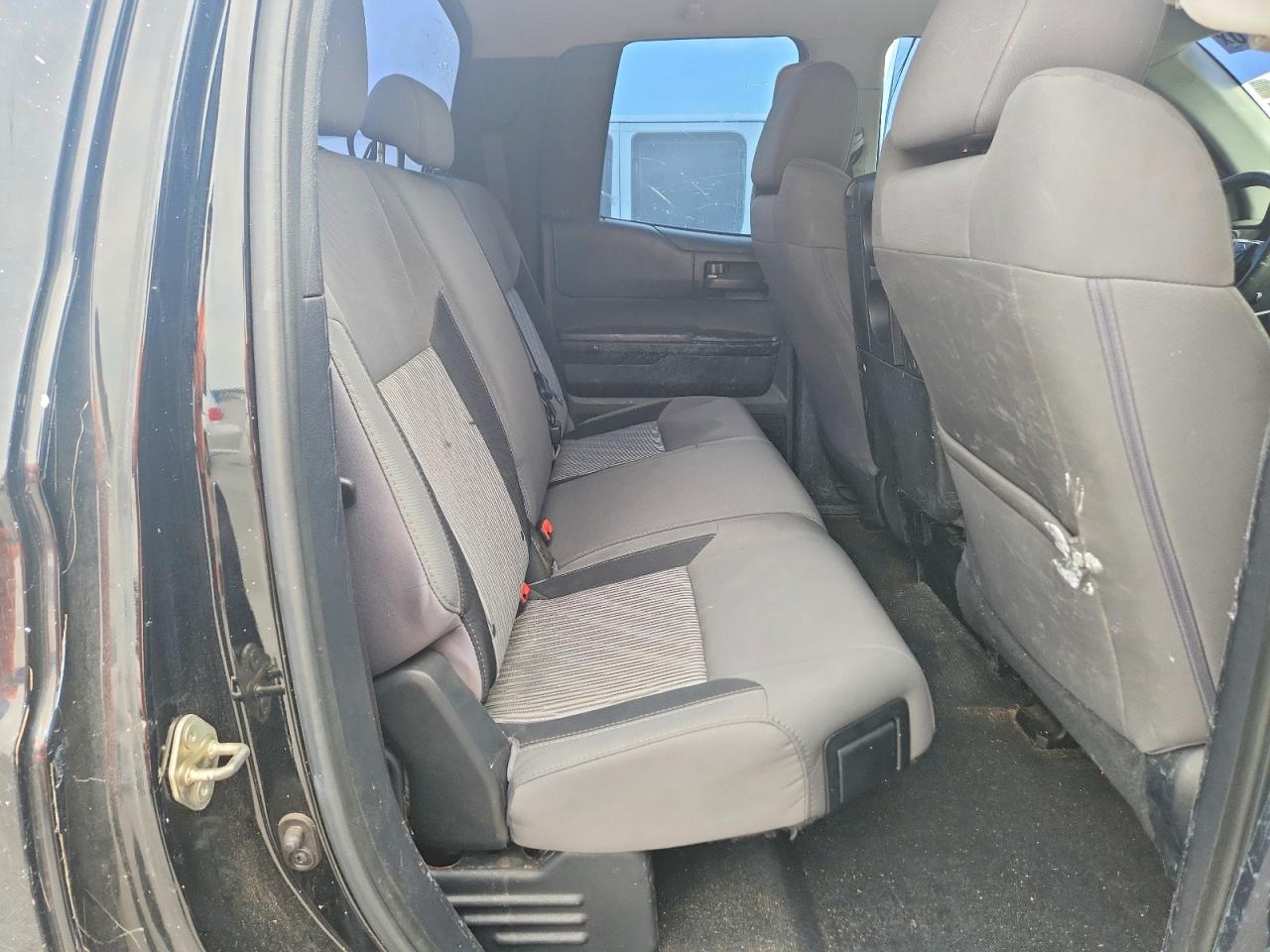 2015 Toyota Tundra Sr Black vin: 5TFRM5F18FX085517