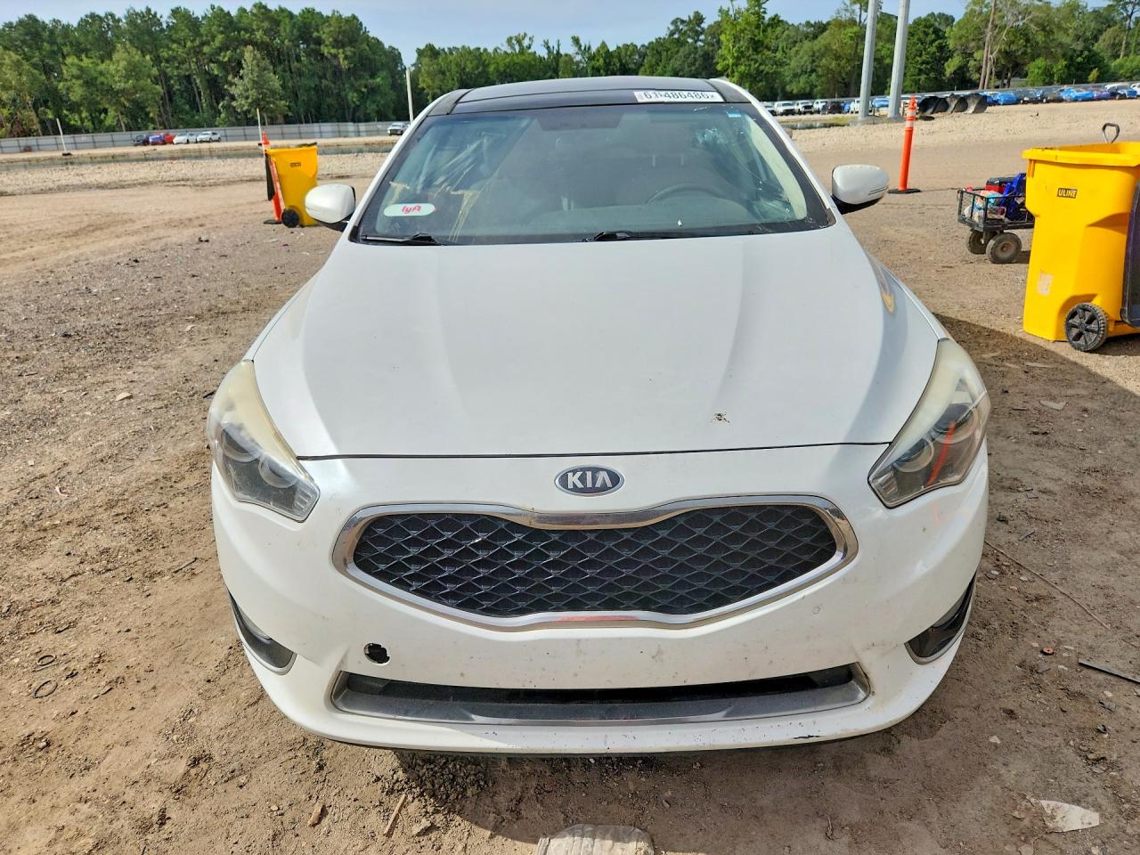 2015 Kia Cadenza Premium White vin: KNALN4D73F5185473