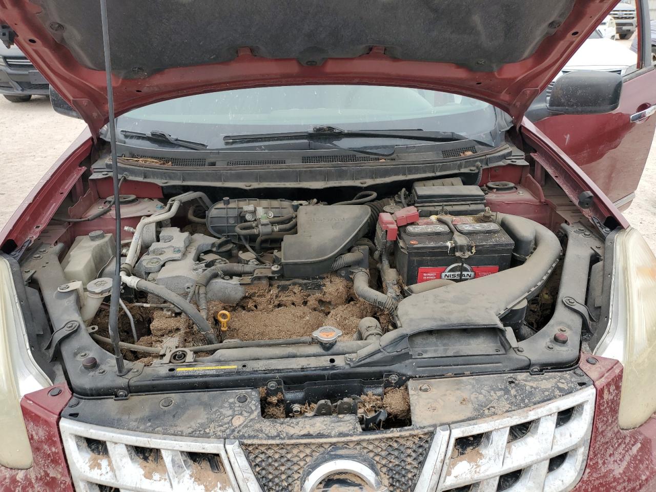 2011 Nissan Rogue S Red vin: JN8AS5MT5BW157852