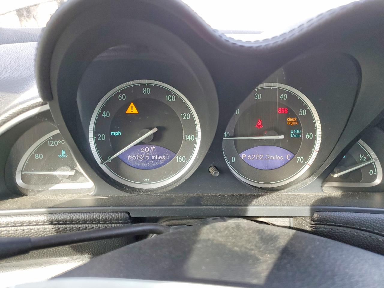 2007 Mercedes-benz Sl 550 Gray vin: WDBSK71F47F124454