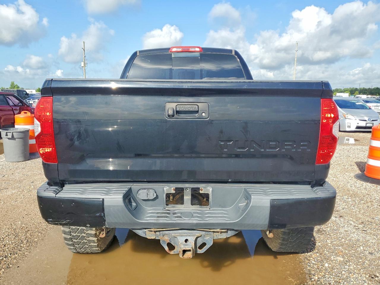 2014 Toyota Tundra Sr5 Black vin: 5TFUW5F18EX353954