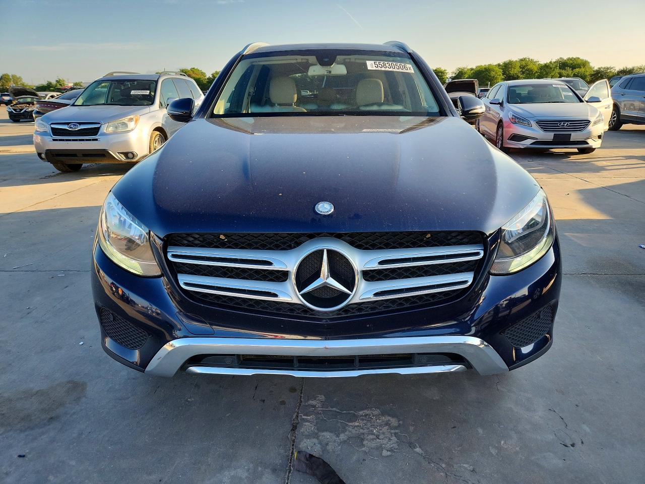 2017 Mercedes-benz Glc 300 4matic Blue vin: WDC0G4KB8HF142259