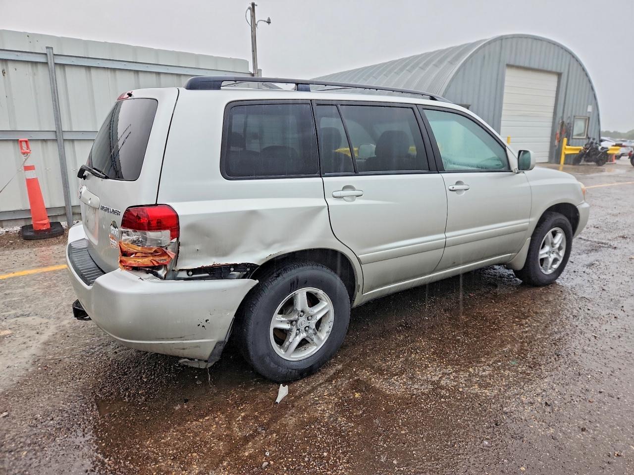 2006 Toyota Highlander Limited Silver vin: JTEEP21A360167977