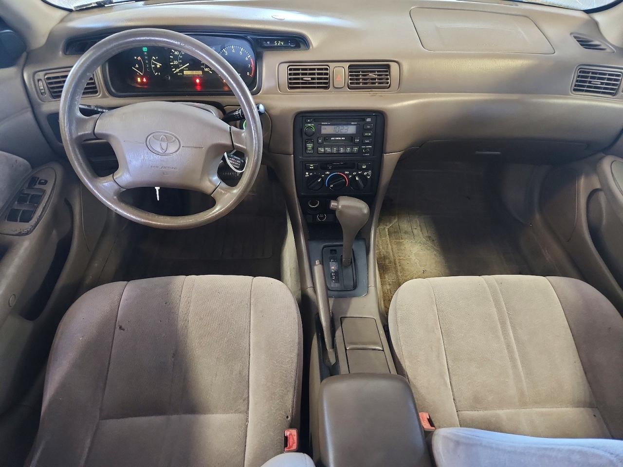 1999 Toyota Camry Le Blue vin: 4T1BG22K1XU500584