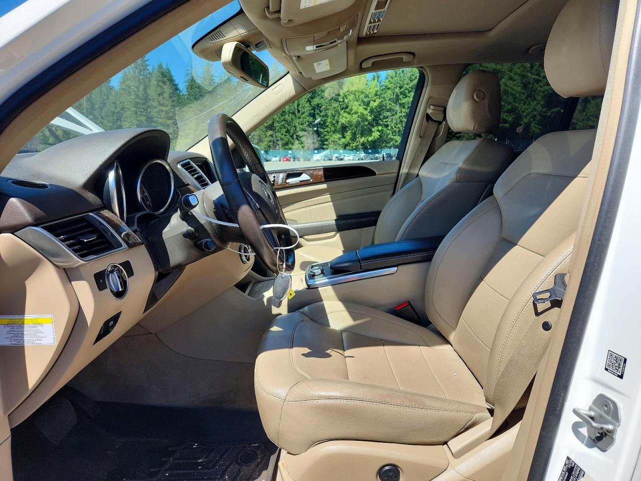 2014 Mercedes-benz Ml 350 4matic White vin: 4JGDA5HB3EA326969