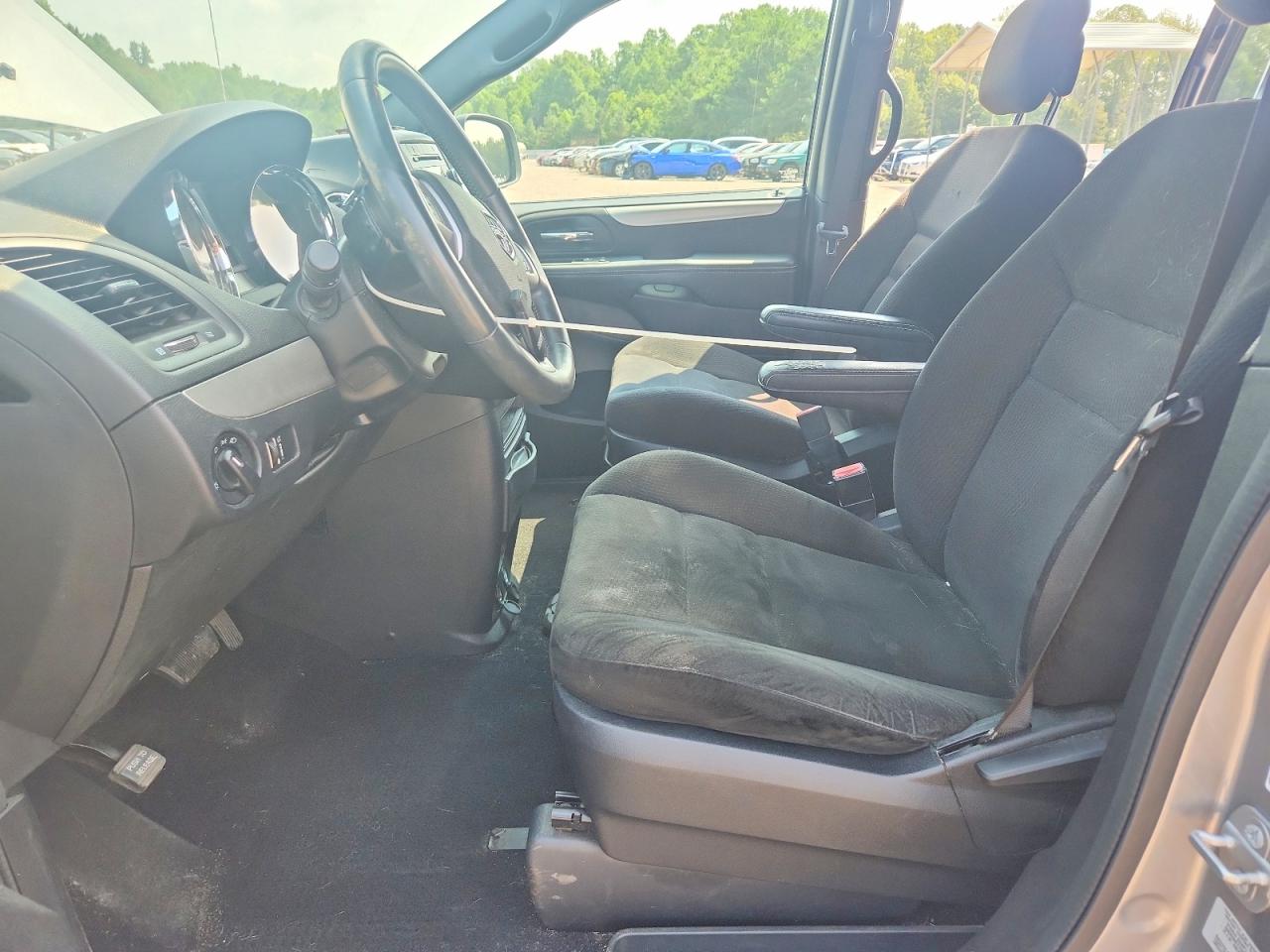 2015 Dodge Grand Caravan Se Silver vin: 2C4RDGBG5FR581718