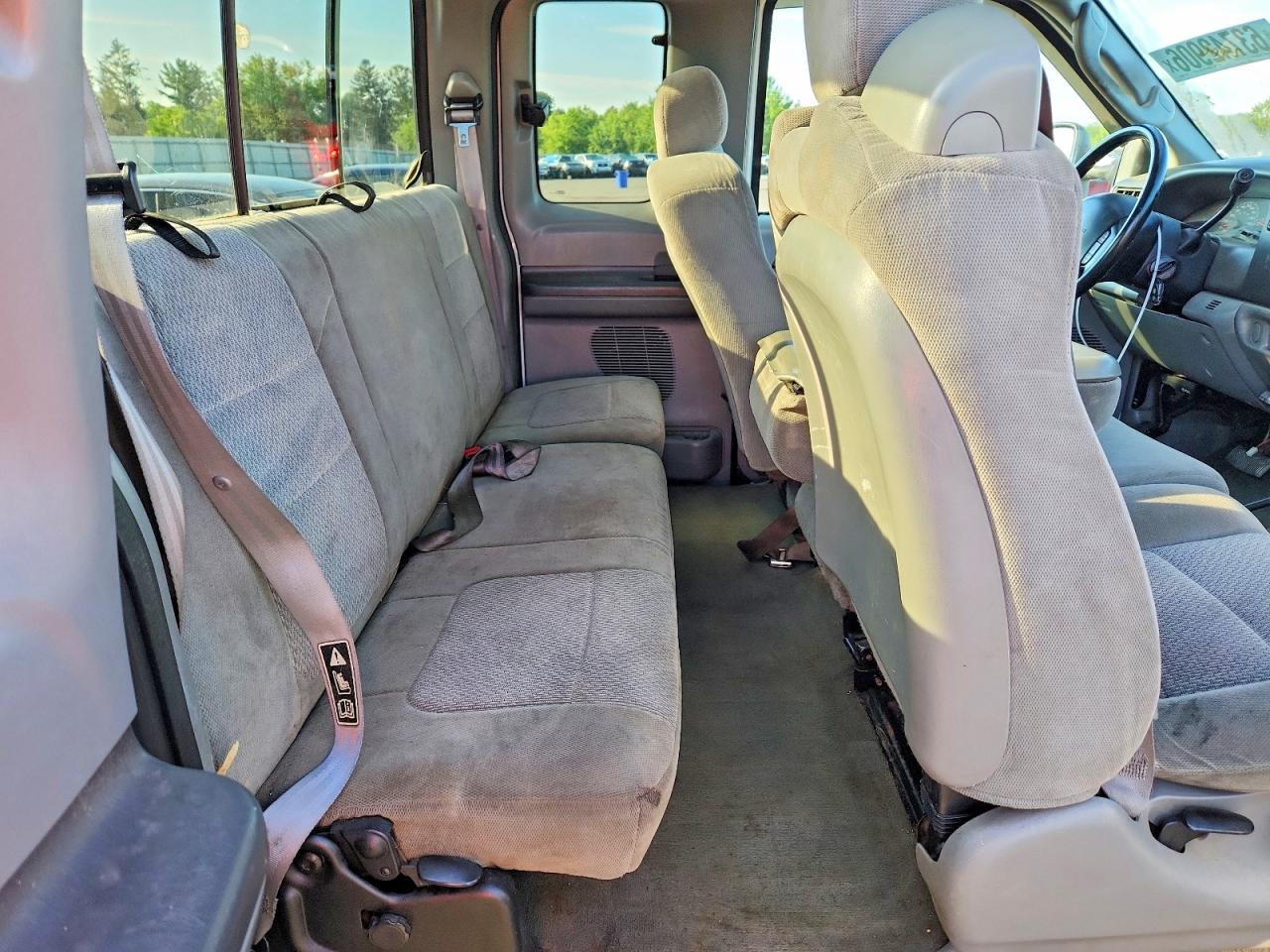 2004 Ford F250 Super Duty Белый vin: 1FTNX21L14EA85543